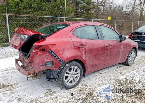 2016 Scion Ia Base z USA, uszkodzony, nr VIN 3MYDLBZV8GY115398